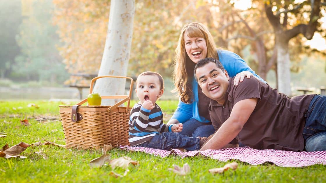 A family enjoying a picnic in an Ottawa neighbourhood. 